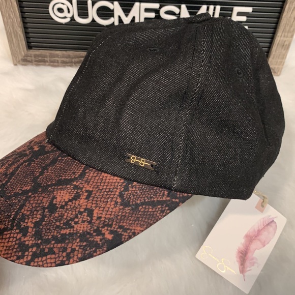 Jessica Simpson Adjustable Baseball Cap - Picture 3 of 6